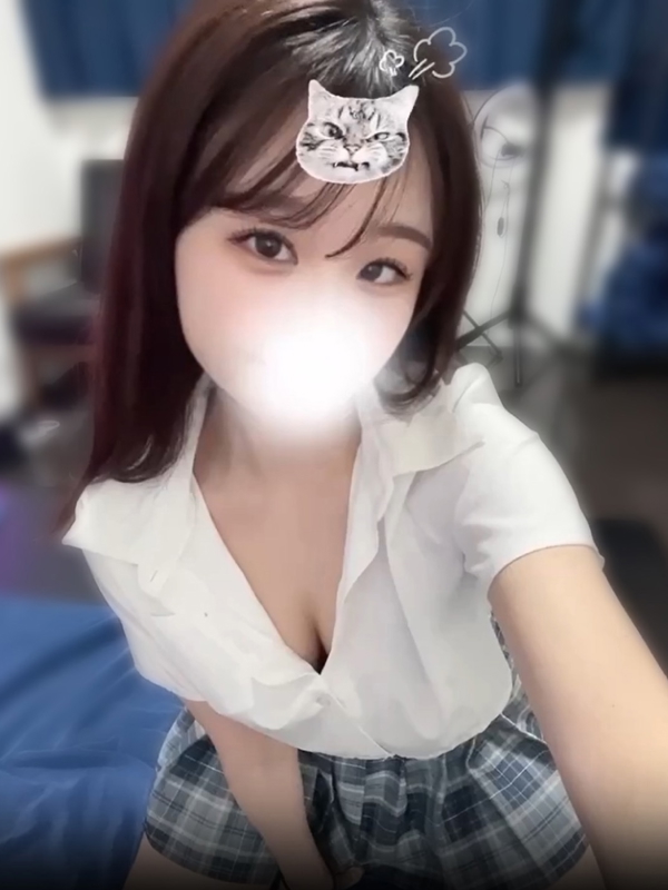 佐藤ここなの画像