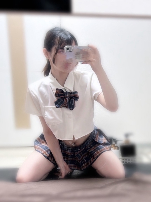 尾崎すみれの画像