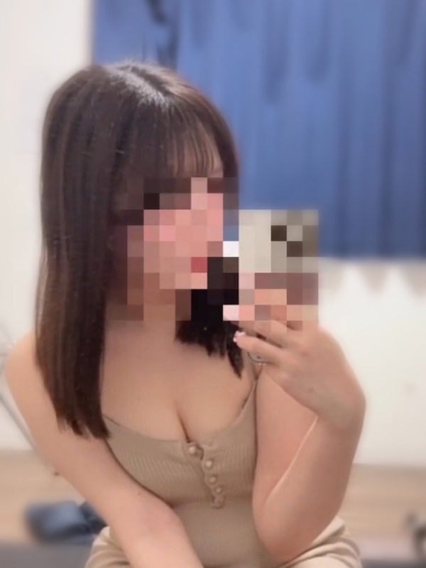 中野あやかの画像