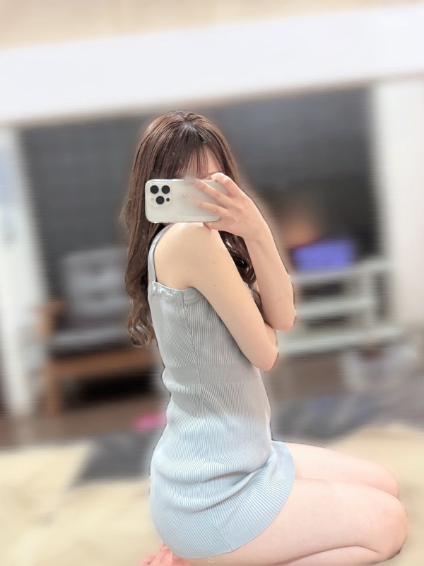 心花ゆあの画像